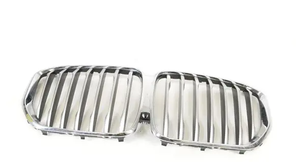 BMW 5 F10 F11 Front bumper upper radiator grill 7454888