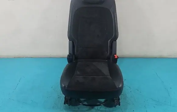 Ford S-MAX Second row seats IMPRK1554050
