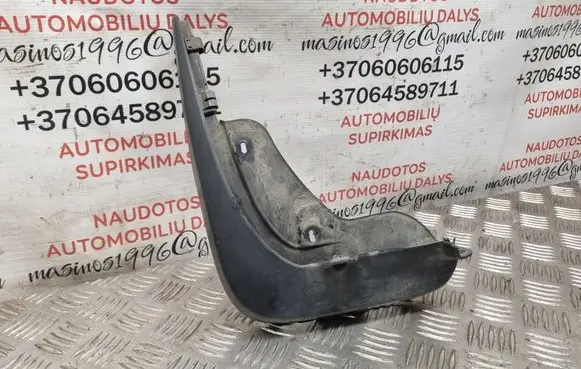 Seat Exeo (3R) Front mudguard 8E0075111A