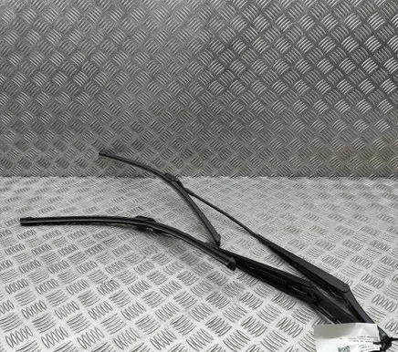 Volkswagen Tiguan Windshield/front glass wiper blade 5NC955409 5NC955410