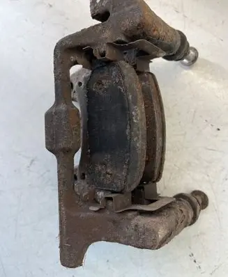 Audi A6 S6 C6 4F Brake caliper pad carrier rear 90R01825750 LF1824CFG0