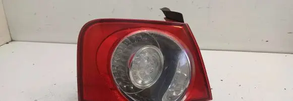 Volkswagen PASSAT B6 Rear/tail lights 275701