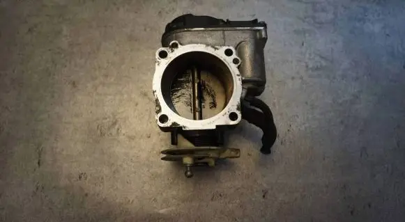 Audi A6 S6 C5 4B Throttle valve 078133063AG 408237221003