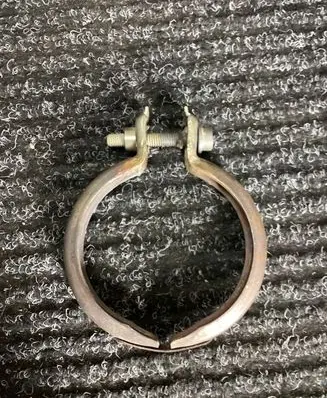 Volkswagen PASSAT B8 Muffler pipe connector clamp 5Q0253725D