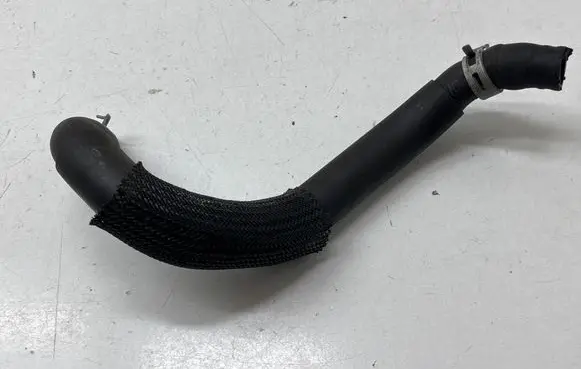 Nissan Rogue Engine coolant pipe/hose 