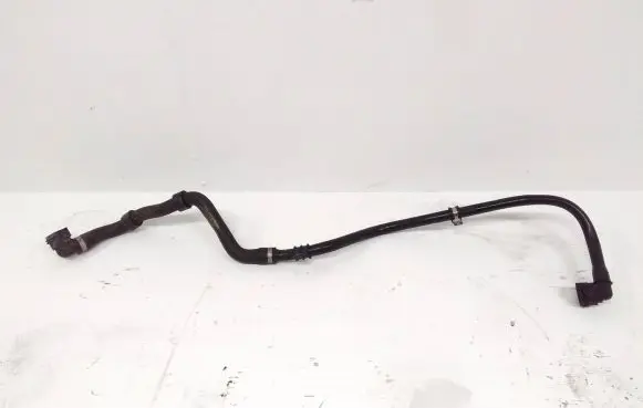 Mercedes-Benz GLC C253 Engine coolant pipe/hose A2535012300