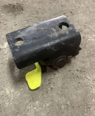 Citroen Berlingo Rear door lock loop/hook striker 