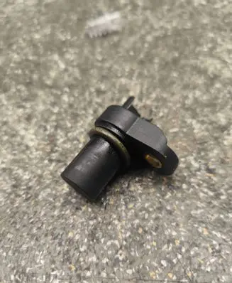 BMW 1 E81 E87 Crankshaft position sensor 7548660