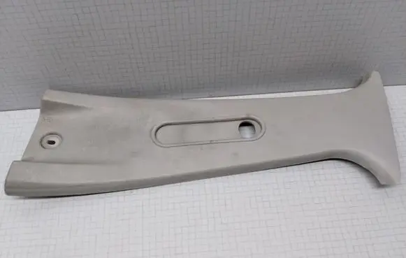 Skoda Octavia Mk1 (1U) (B) pillar trim (top) 6N0868313 1U4867243 25336