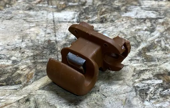 Bentley Flying Spur Sun visor clip/hook/bracket 3W0857561B