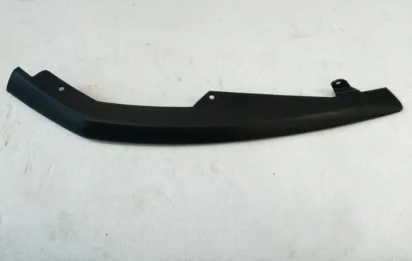 Ford Focus Front bumper splitter molding JX7B17626A4 NE70065