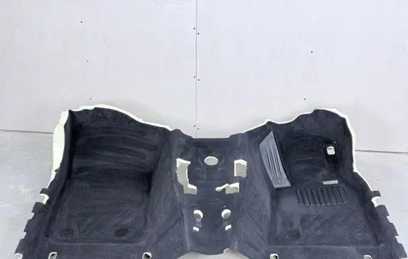 BMW i4 Rear floor carpet liner 19198310 9871107 106347850109