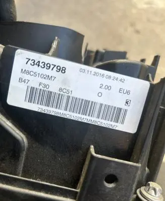 BMW 3 F30 F35 F31 Rocker cam cover 73439798
