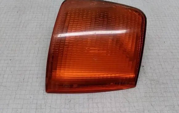 Volkswagen PASSAT B3 Front indicator light 357953050 133718 42756R6