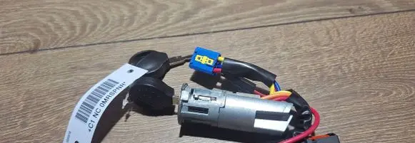 Peugeot 407 Ignition lock 4162po
