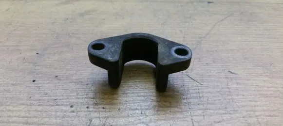 BMW X5 E53 Fuel Injector clamp holder