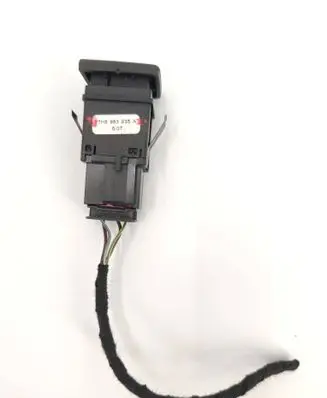 Volkswagen Multivan T5 Hazard light switch 7H5953235A