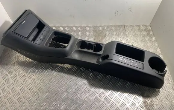 Volkswagen Golf Plus Center console 5M1863243B