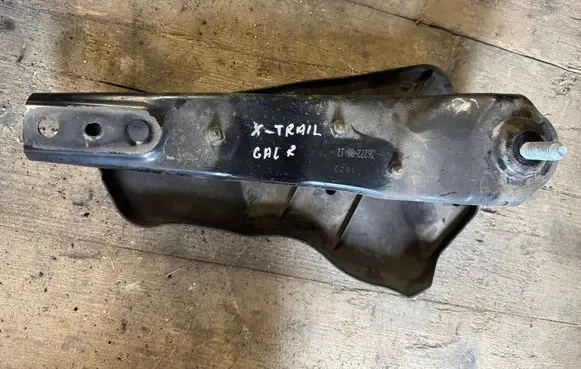 Nissan X-Trail T33 Other front suspension part 36272