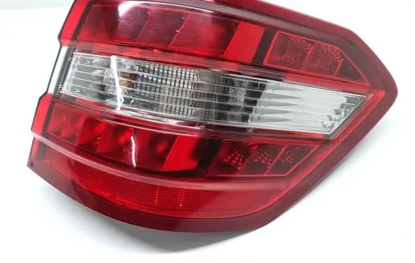 Mercedes-Benz E W212 Tailgate rear/tail lights A055364