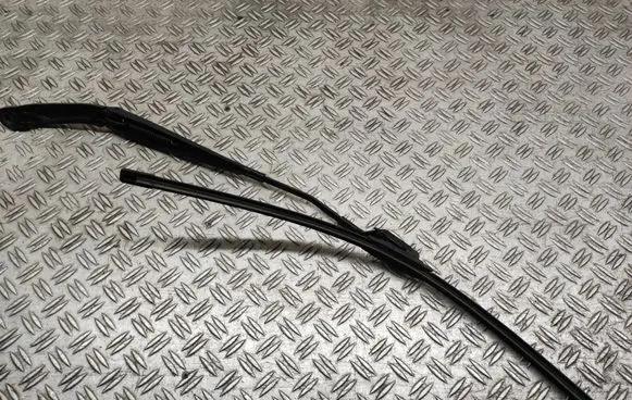 Fiat 500X Front wiper blade arm 97036203