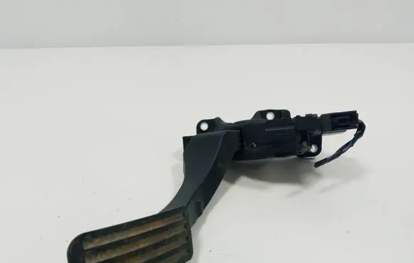 Volvo XC60 Accelerator throttle pedal 31329059 6PV01083402