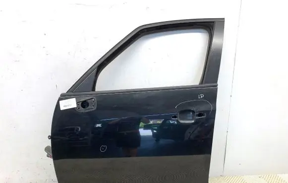 Opel Zafira C Front door 