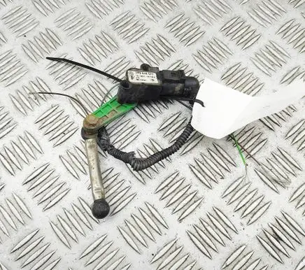 Porsche Cayenne (92A) Rear air suspension level height sensor 7P0616571
