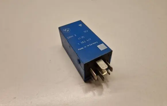 BMW 7 E38 Other relay 1383417