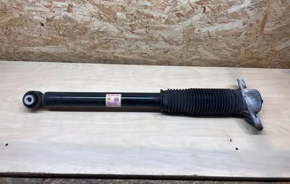 Rear shock absorber/damper