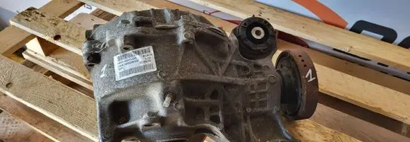 Jaguar F-Pace Rear differential HK834A213GA 200916 23261609208120
