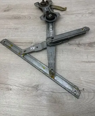 Ford Scorpio Rear door manual window regulator 85GBA27000