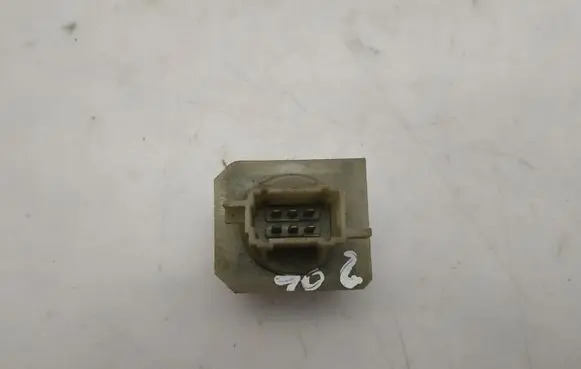 Peugeot 206 Heater blower fan relay 38574