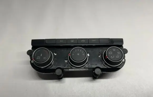Volkswagen Jetta VII Interior fan control switch 5GM907426H