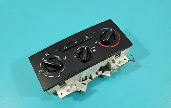 Citroen Berlingo Climate control/heater control trim 9676532480 IMPRK1554902