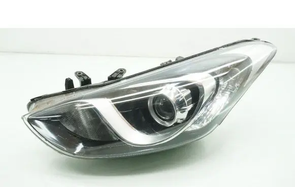 Hyundai i30 Headlight/headlamp 