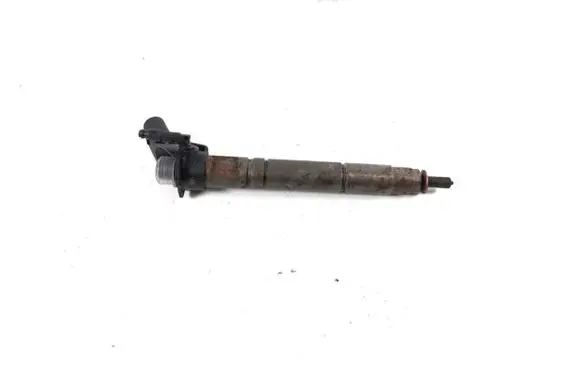 Mercedes-Benz ML W164 Fuel injector A6290700287