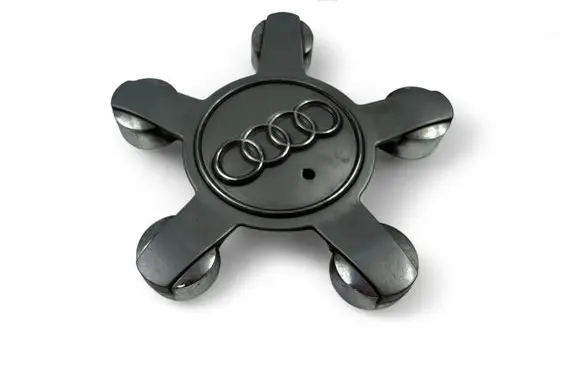 Audi A3 S3 8V R20 wheel hub/cap/trim 8R0601165