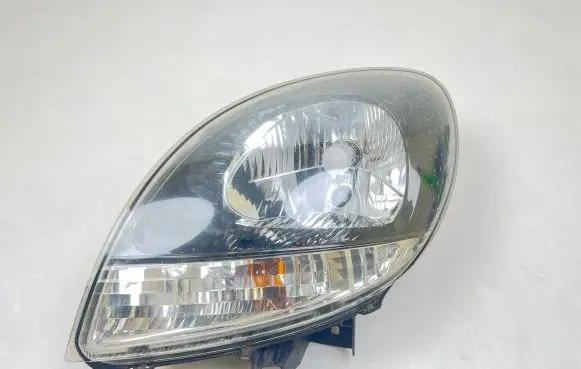 Renault Kangoo I Headlight/headlamp 8200444257 89900107 PD2GTD4X