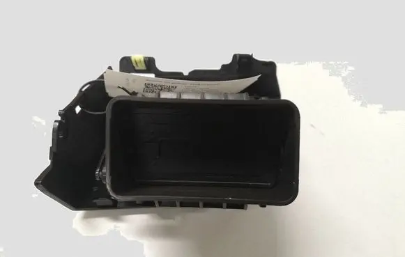 Subaru Legacy Dashboard side air vent grill/cover trim 66110AJ010