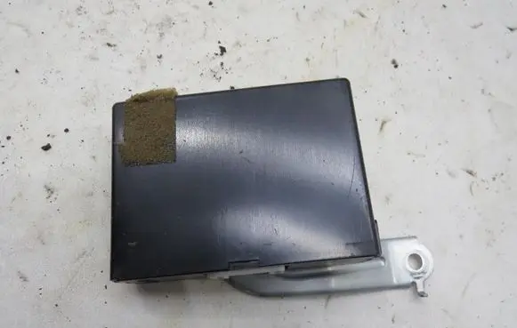Toyota Land Cruiser (J120) Air conditioner control unit module KRIS235789