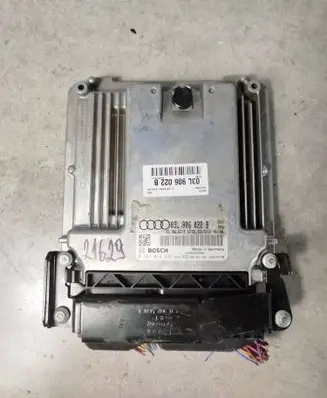 Audi A4 S4 B8 8K Engine control unit/module 03L906022B 0281014235