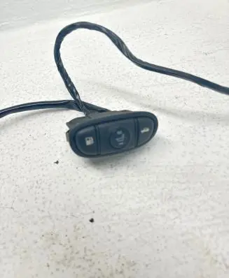 Jaguar S-Type Fuel tank opening switch 2R839B242