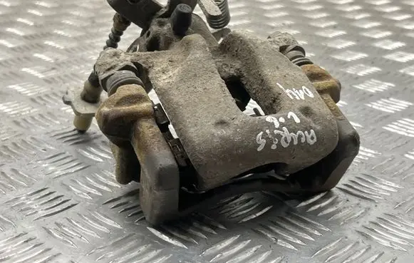 Toyota Auris E180 Rear brake caliper 