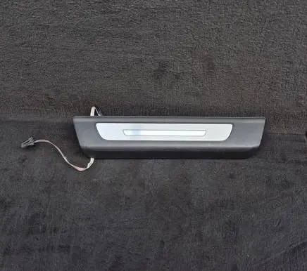 Audi Q7 4M Rear sill trim cover 4M0947417