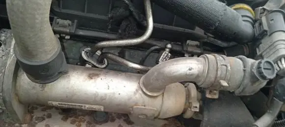 Peugeot 807 EGR valve cooler 9645689780
