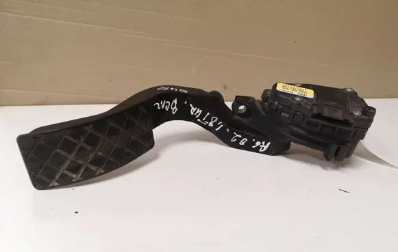 Audi A6 S6 C5 4B Accelerator throttle pedal 6PV00837502 8D1723523L