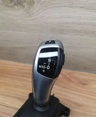 BMW 5 F10 F11 Gear shifter/selector 9296905 90358161542560 1010002200