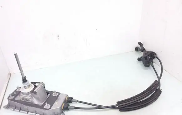 Audi A1 Gear shifter/selector 6Q0711049CG