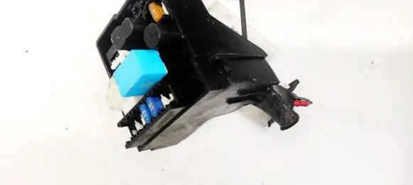Toyota RAV 4 (XA20) Fuse box set